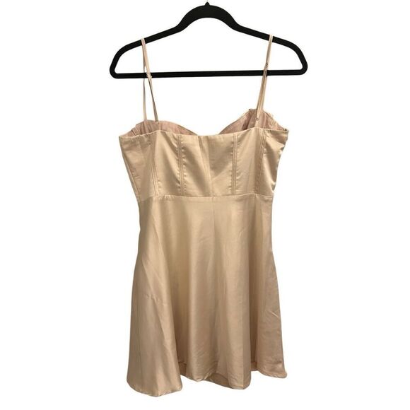 Princess Polly Champagne Cocktail Dress 8 runs small - Picture 2 of 7